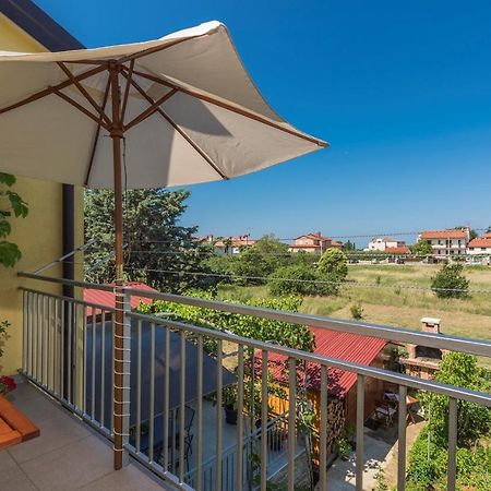 Apartment Nensi Пореч Экстерьер фото