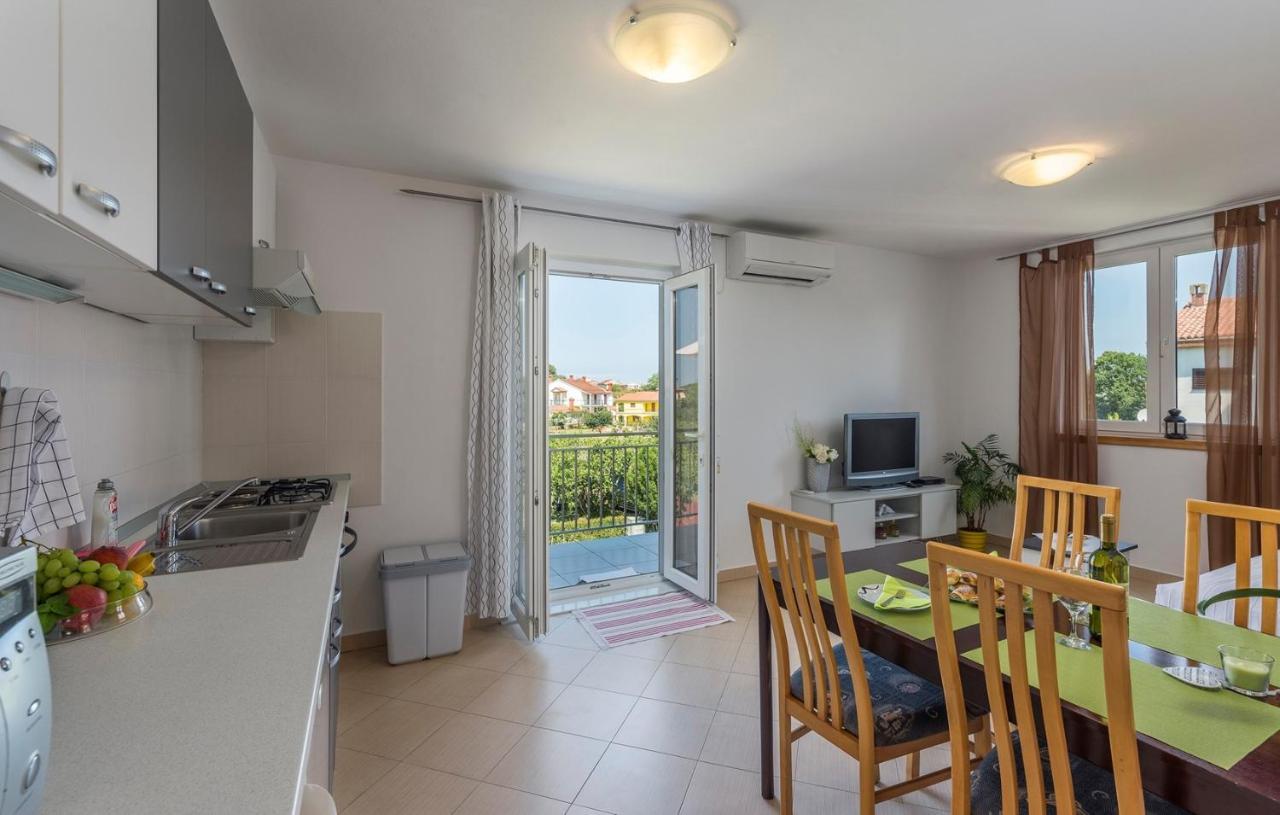 Apartment Nensi Пореч Экстерьер фото