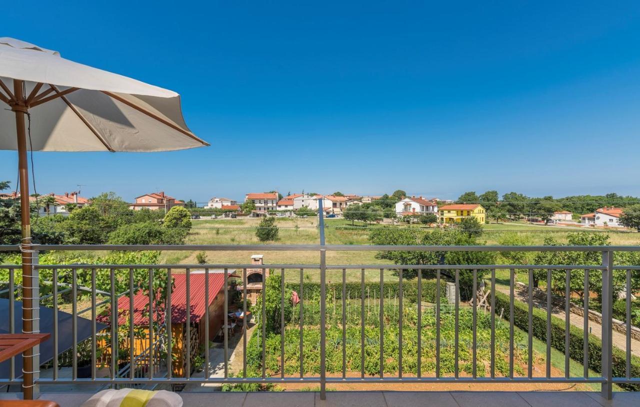 Apartment Nensi Пореч Экстерьер фото