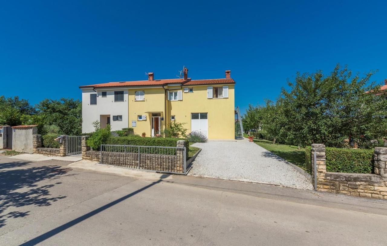 Apartment Nensi Пореч Экстерьер фото